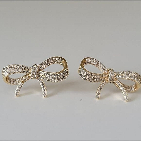 Jewelry - Earrings 𝅺Gold Tone Crystal Bow Earrings #0081